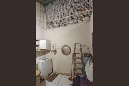 Casa à venda com 232m², 3 quartos e 2 vagas Casa à venda com 232m², 3 quartos e 2 vagasLavanderia
