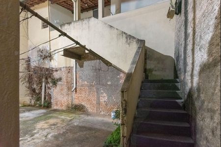 Casa à venda com 232m², 3 quartos e 2 vagas Casa à venda com 232m², 3 quartos e 2 vagasÁrea comum