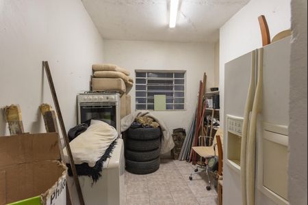 Casa à venda com 232m², 3 quartos e 2 vagas Casa à venda com 232m², 3 quartos e 2 vagasEdicula