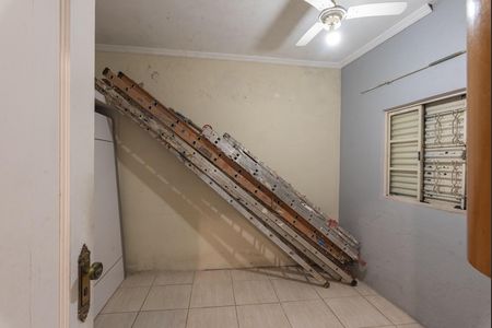 Casa à venda com 232m², 3 quartos e 2 vagas Casa à venda com 232m², 3 quartos e 2 vagasQuarto 3
