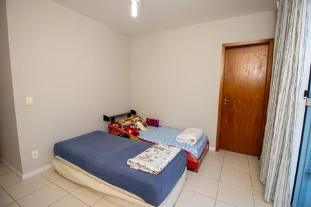 Casa de condomínio à venda com 836m², 4 quartos e 4 vagasSuíte 2