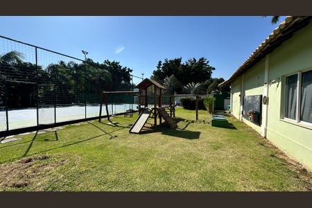 Casa de condomínio à venda com 836m², 4 quartos e 4 vagasÁrea comum - Playground