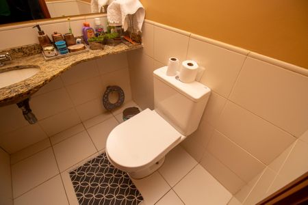 Casa de condomínio à venda com 836m², 4 quartos e 4 vagasLavabo