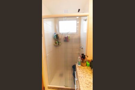 Apartamento à venda com 80m², 3 quartos e 1 vaga Apartamento à venda com 80m², 3 quartos e 1 vagaSuíte Banheiro