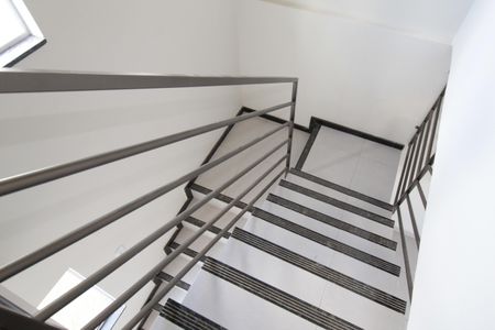 Casa à venda com 120m², 3 quartos e 2 vagasEscadas