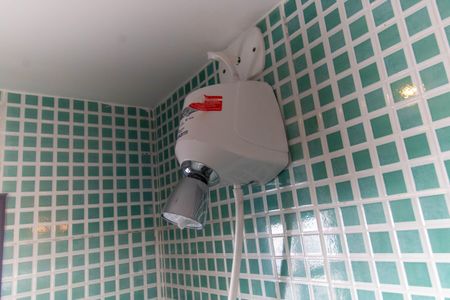 Casa à venda com 284m², 3 quartos e 2 vagas Casa à venda com 284m², 3 quartos e 2 vagasBanheiro Social