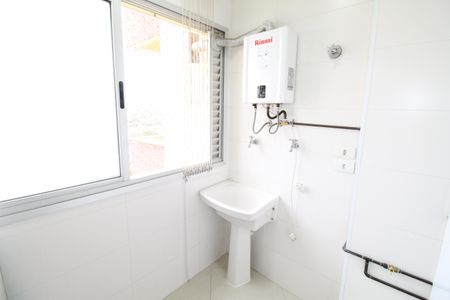 Apartamento para alugar com 64m², 3 quartos e 1 vagaÁrea de Serviço