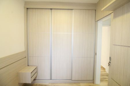 Apartamento para alugar com 64m², 3 quartos e 1 vagaQuarto 01