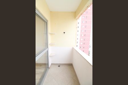 Apartamento para alugar com 64m², 3 quartos e 1 vagaVaranda