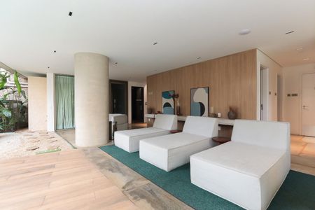 Apartamento à venda com 388m², 3 quartos e 3 vagasFoto 01