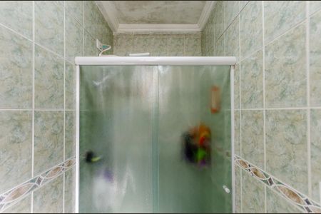 Apartamento à venda com 47m², 2 quartos e 1 vaga Apartamento à venda com 47m², 2 quartos e 1 vagaBanheiro Social