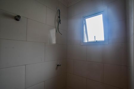 Apartamento à venda com 100m², 2 quartos e 2 vagasBanheiro de serviço