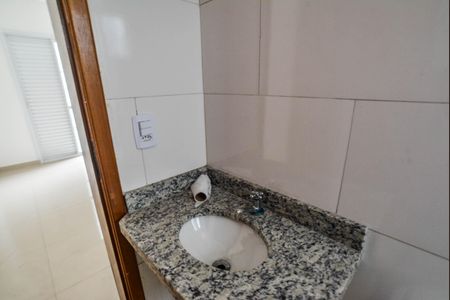 Apartamento à venda com 100m², 2 quartos e 2 vagasBanheiro da Suíte