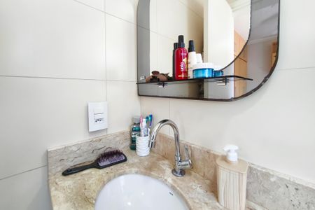 Apartamento à venda com 65m², 3 quartos e 1 vagaBanheiro Suíte