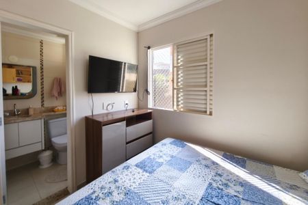 Apartamento à venda com 65m², 3 quartos e 1 vagaSuíte