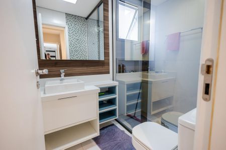 Apartamento à venda com 75m², 1 quarto e 2 vagasBanheiro da Suíte