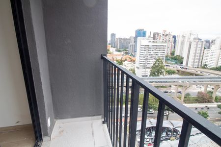 Apartamento para alugar com 27m², 1 quarto e sem vaga Apartamento para alugar com 27m², 1 quarto e sem vagaSacada