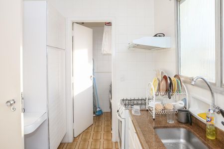 Apartamento à venda com 56m², 1 quarto e 1 vagaCozinha