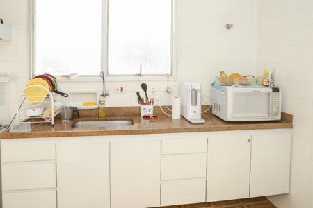 Apartamento à venda com 56m², 1 quarto e 1 vagaCozinha