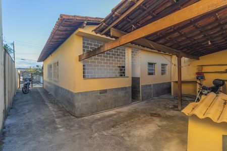 Casa à venda com 300m², 2 quartos e 4 vagas