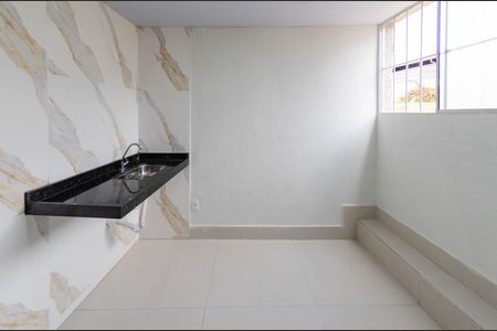 Studio para alugar com 12m², 0 quarto e sem vagaKitnet