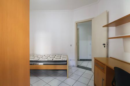Apartamento para alugar com 90m², 3 quartos e 2 vagas Apartamento para alugar com 90m², 3 quartos e 2 vagasQuarto