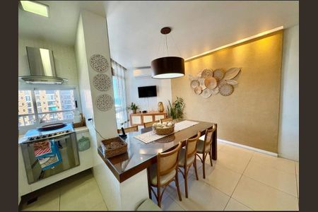 Apartamento à venda com 134m², 2 quartos e 1 vagaCozinha