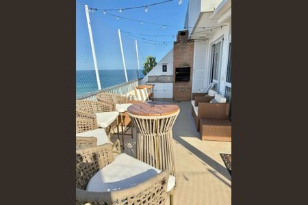 Apartamento à venda com 134m², 2 quartos e 1 vagaSacada