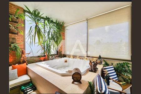 Casa de condomínio à venda com 224m², 3 quartos e 2 vagasBanheiro