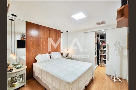 Casa de condomínio à venda com 224m², 3 quartos e 2 vagasQuarto