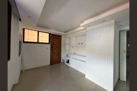 Sala de apartamento à venda com 1 quarto, 40m² em Jacarepaguá, Rio de Janeiro