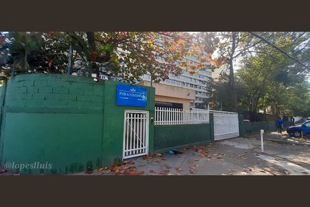 Apartamento à venda com 40m², 1 quarto e 1 vagaFachada