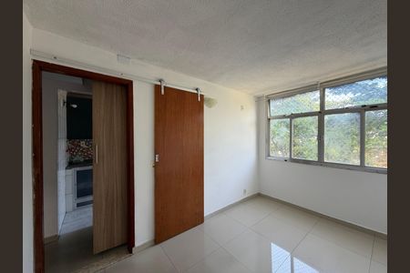 Apartamento para alugar com 40m², 1 quarto e 1 vagaQuarto 