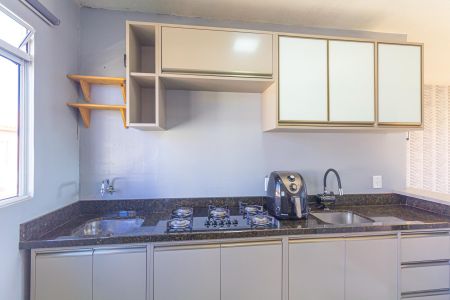 Apartamento para alugar com 43m², 2 quartos e 1 vaga Apartamento para alugar com 43m², 2 quartos e 1 vagaCozinha e Área de Serviço