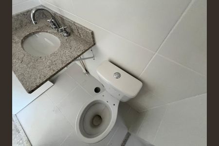 Apartamento à venda com 55m², 2 quartos e 1 vagaBanheiro Suíte 2