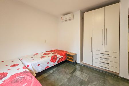 Apartamento para alugar com 166m², 3 quartos e 2 vagasQuarto 2