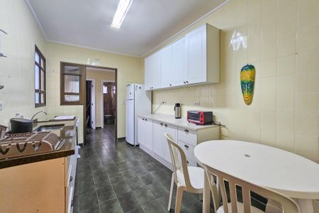 Apartamento para alugar com 166m², 3 quartos e 2 vagasCozinha