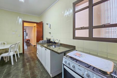 Apartamento para alugar com 166m², 3 quartos e 2 vagasCozinha