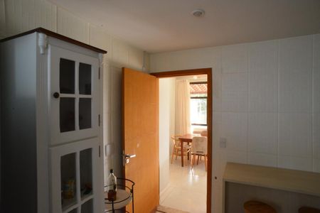 Apartamento à venda com 161m², 3 quartos e 2 vagasCozinha