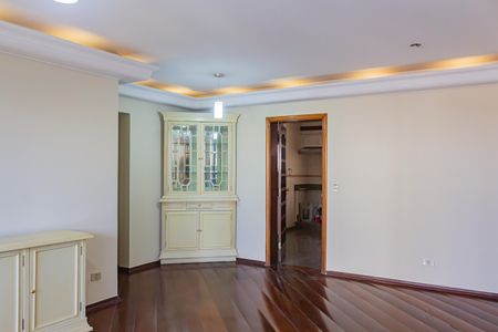 Apartamento para alugar com 160m², 5 quartos e 2 vagasSala