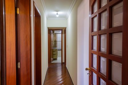 Apartamento para alugar com 160m², 5 quartos e 2 vagasCorredor