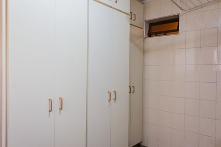 Apartamento para alugar com 160m², 5 quartos e 2 vagasÁrea de Serviço