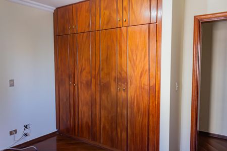 Apartamento para alugar com 160m², 5 quartos e 2 vagasQuarto 2