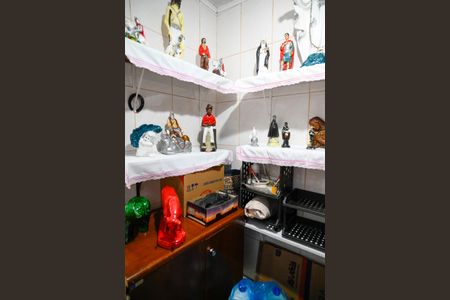 Casa à venda com 108m², 2 quartos e 1 vagaQuarto de Serviço