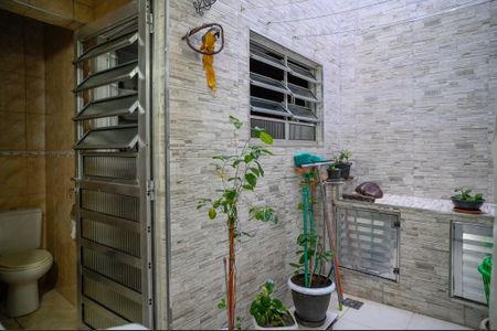 Casa à venda com 108m², 2 quartos e 1 vagaÁrea de Serviço