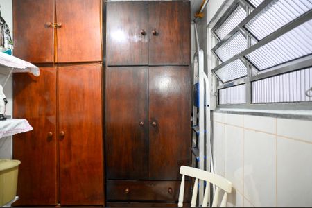 Casa à venda com 108m², 2 quartos e 1 vagaQuarto de Serviço