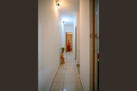 Casa à venda com 108m², 2 quartos e 1 vagaCorredor