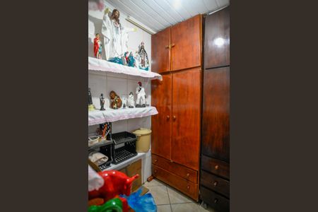 Casa à venda com 108m², 2 quartos e 1 vagaQuarto de Serviço