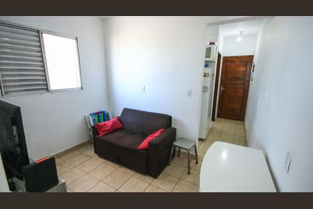 Sala de apartamento para alugar com 1 quarto, 35m² em Guilhermina, Praia Grande