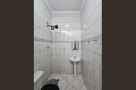 Casa à venda com 120m², 2 quartos e 1 vaga Casa à venda com 120m², 2 quartos e 1 vagaBanheiro Social - Casa 1